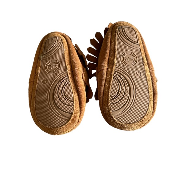 Toddler Moccasins, Vegan Leather, Size 5 - Picture 5 of 6